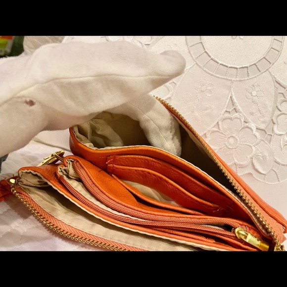 Orange Soft leather wristlet - Picture 8 of 15